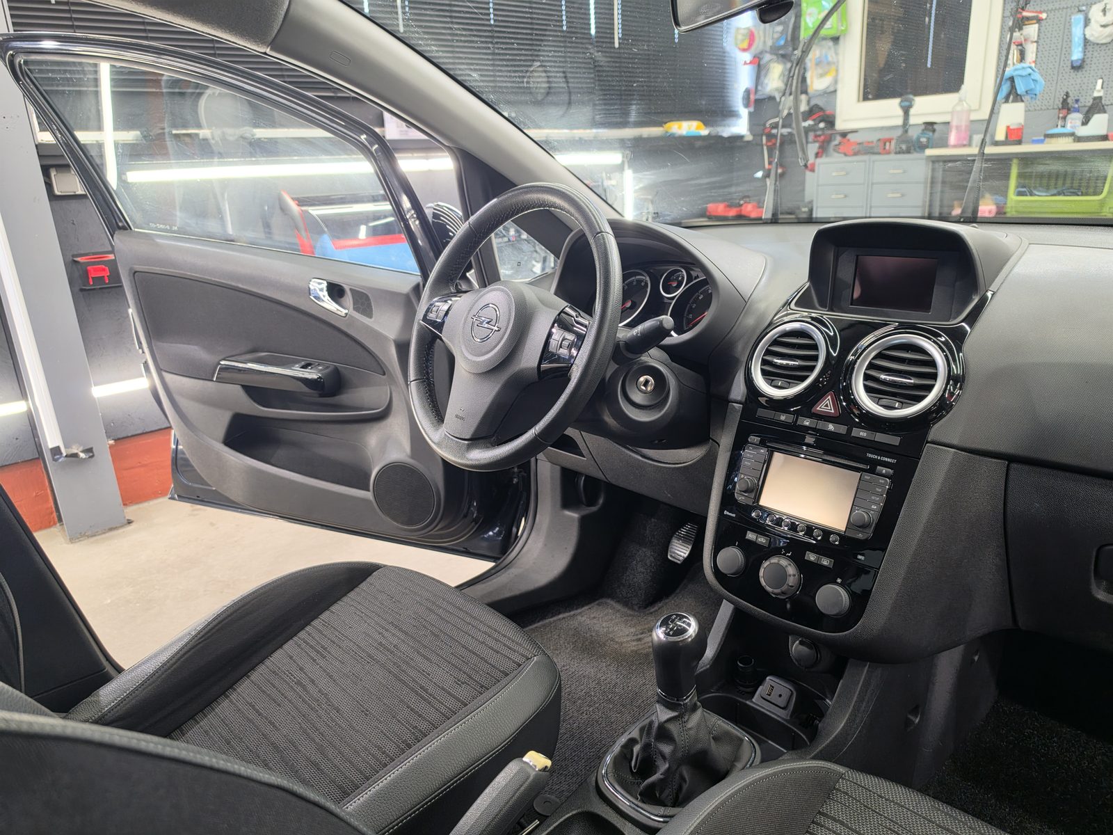 Interieur detailing in uitvoering